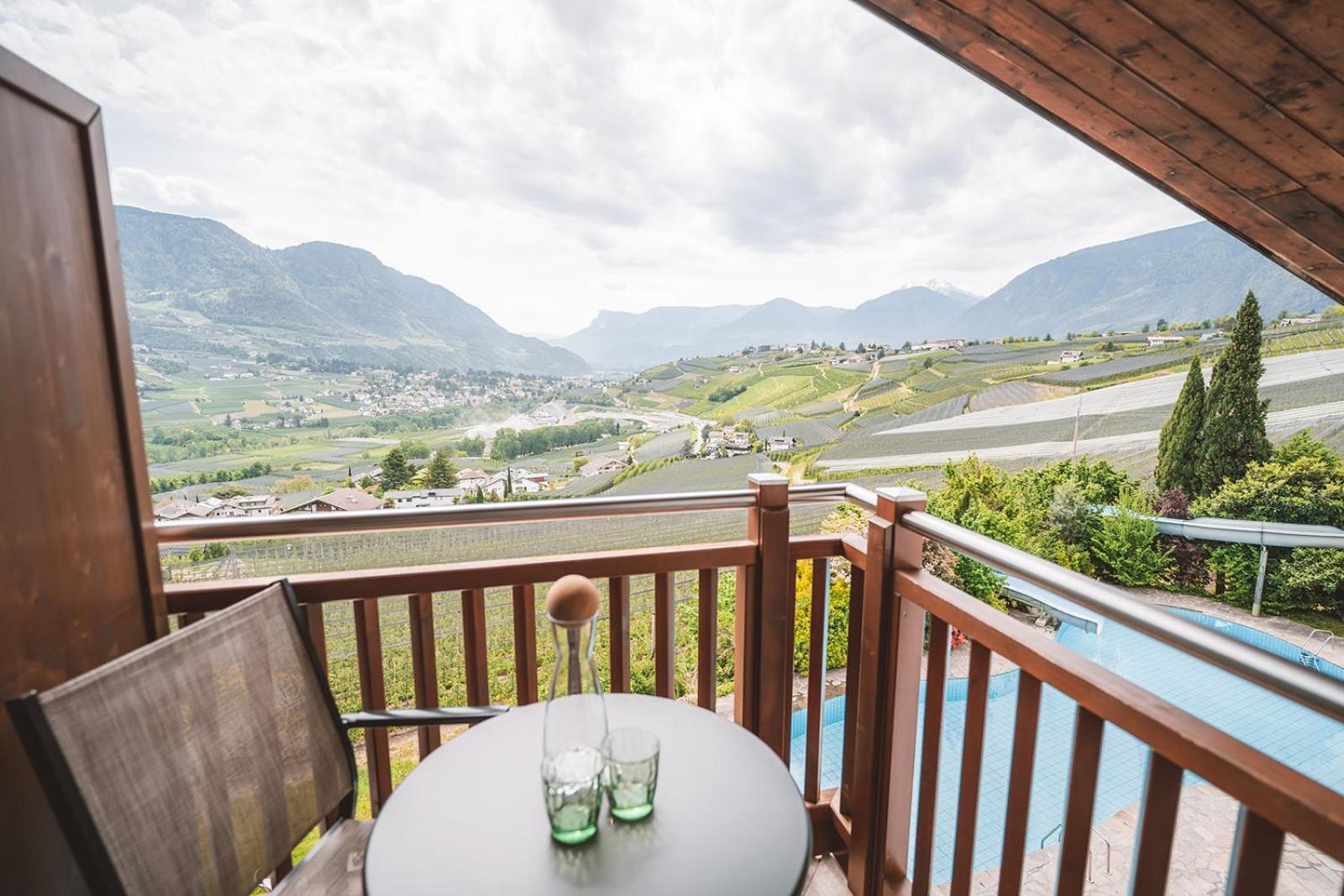 Hotel Brunnhofer Tirolo Esterno foto